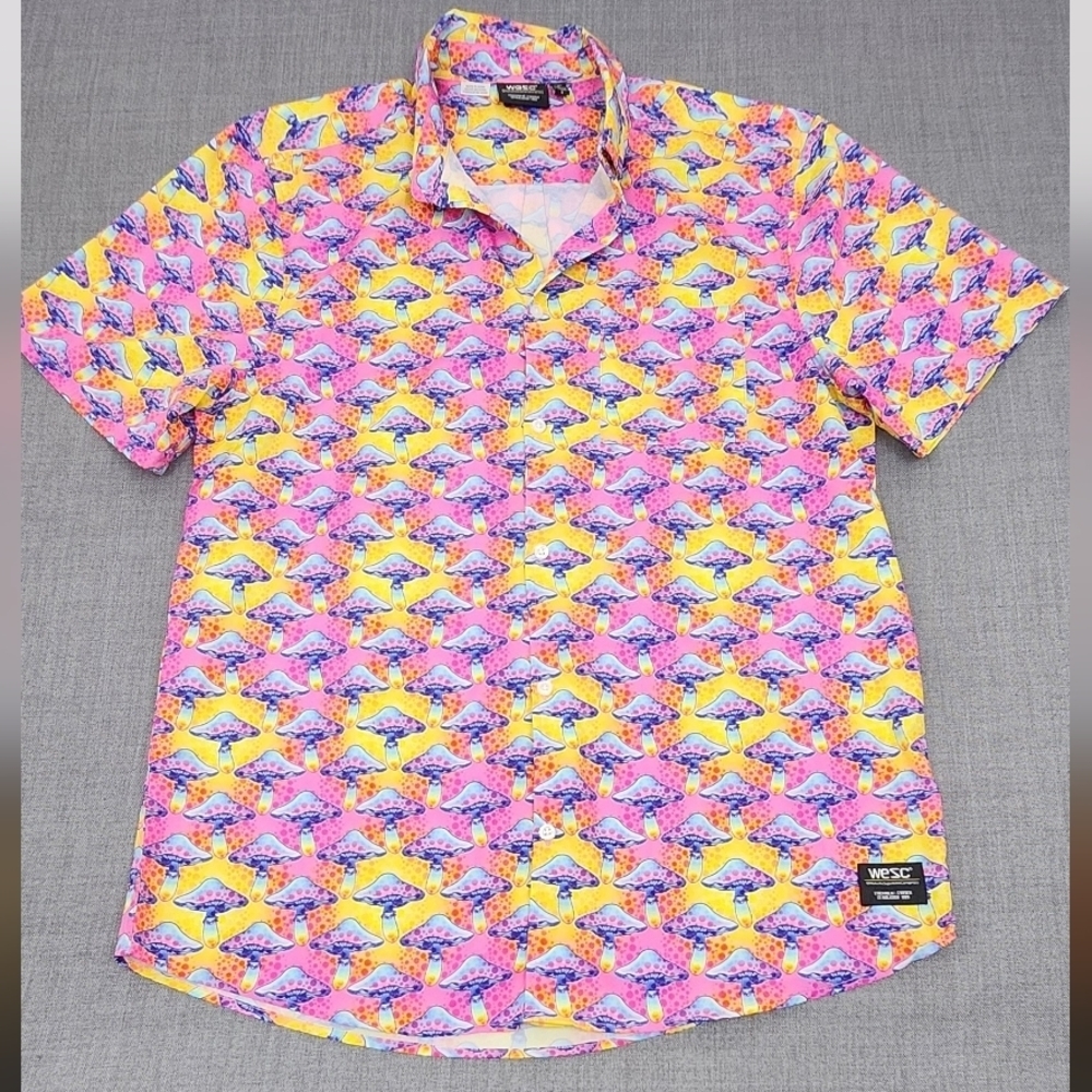 Wesc Mushroom Button Down Pocket Vibrant Colored Shirt. LG
